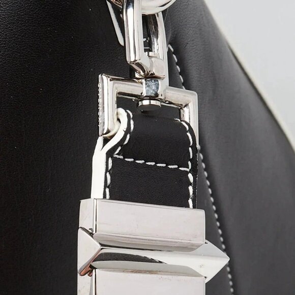 Givenchy Black Calfskin Leather Contrast Stitch Medium Antigona Bag - Picture 6 of 12